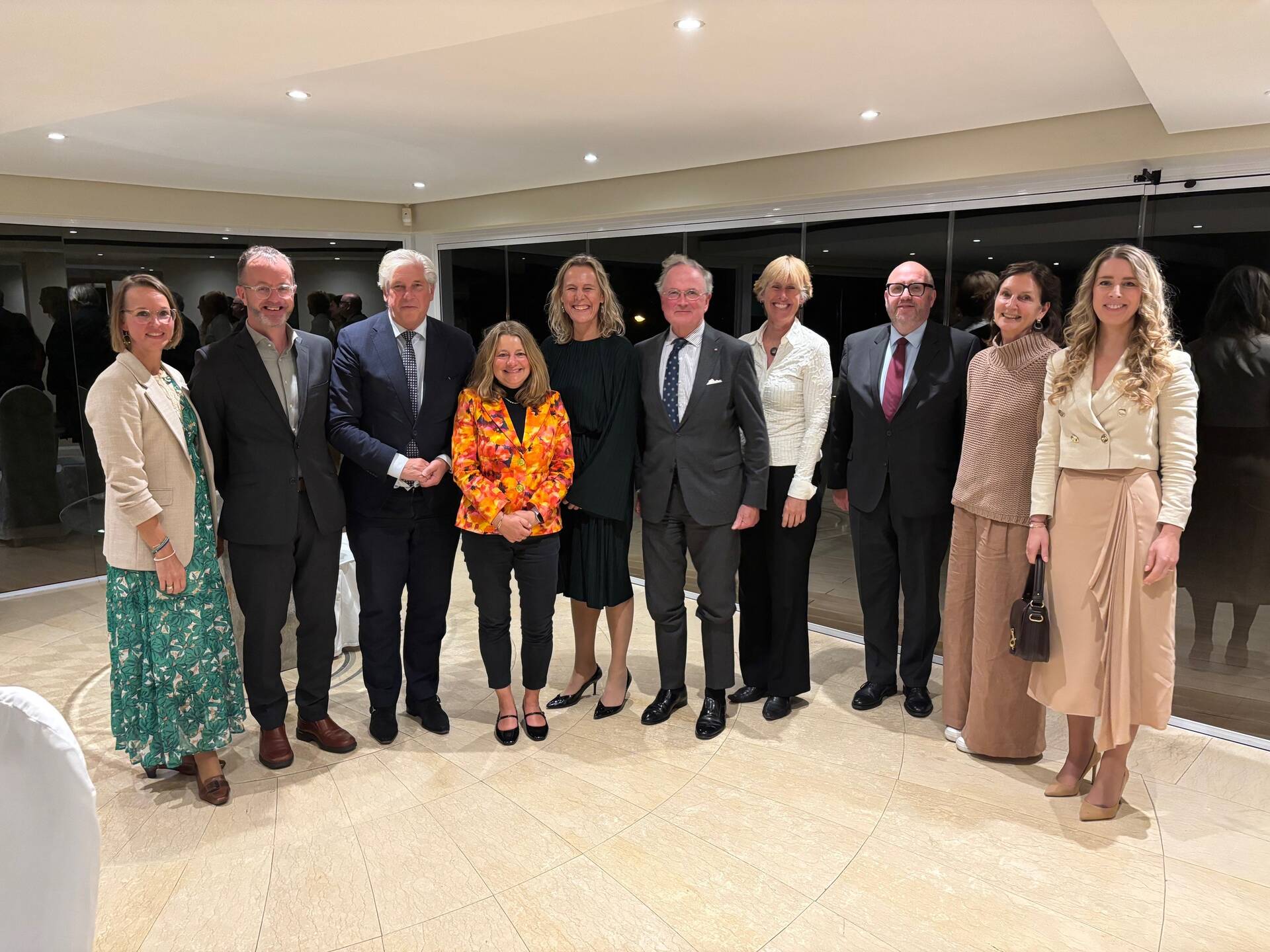 De delegatie bij consul-generaal Rekkers