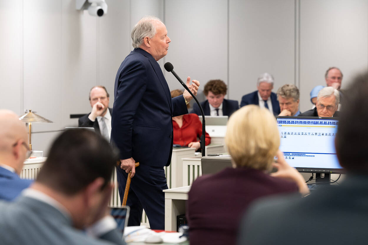 Senator Van Meenen (D66)