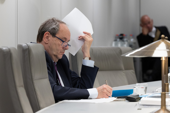 Minister Vijlbrief van Sociale Zaken en Werkgelegenheid tijdens het debat op 9 juni 2026